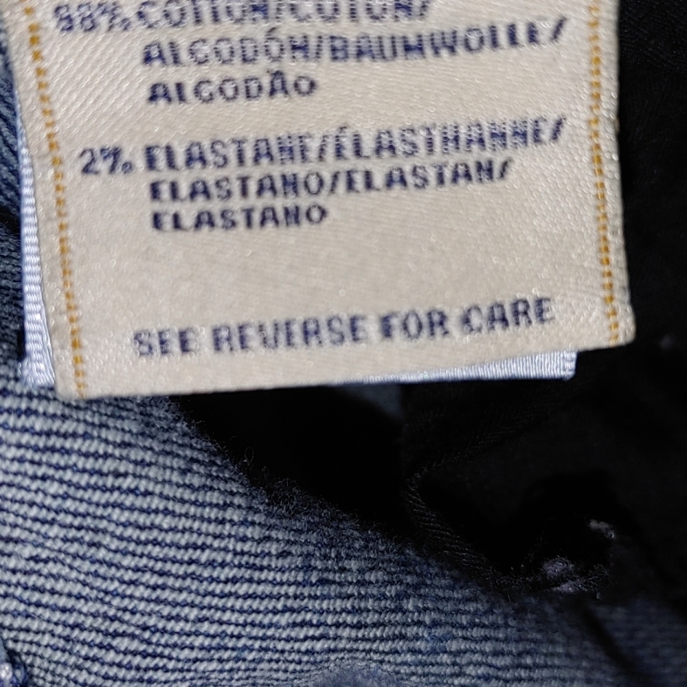 Miss Me Jean Shorts - Picture 3 of 4